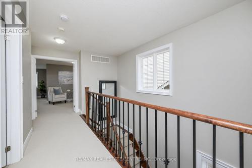 14 James Arnott Crescent, Orangeville, ON - Indoor Photo Showing Other Room