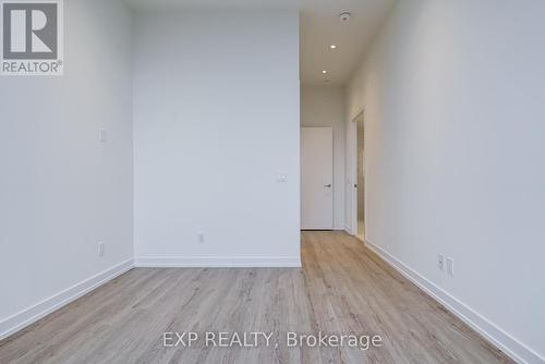 #3001 -1 Grandview Ave, Markham, ON - Indoor Photo Showing Other Room