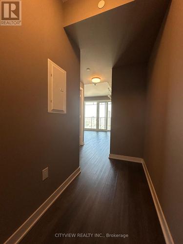 #1711 -3900 Confederation Pkwy, Mississauga, ON - Indoor Photo Showing Other Room