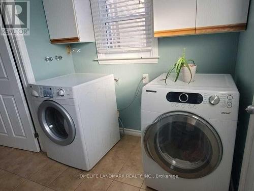727 Barclay Rd, London, ON - Indoor Photo Showing Laundry Room