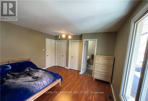 727 Barclay Rd, London, ON - Indoor Photo Showing Bedroom