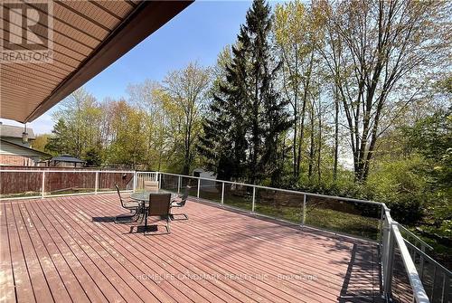 727 Barclay Road, London, ON - Outdoor With Deck Patio Veranda With Exterior