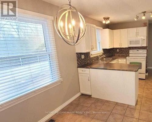 727 Barclay Rd, London, ON - Indoor Photo Showing Kitchen