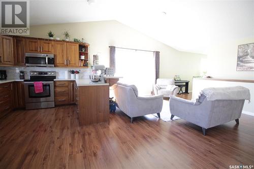 113 Robertson Street, Maryfield, SK - Indoor Photo Showing Kitchen