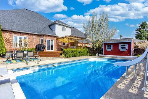 9 Riesling Street, Grimsby, ON - Outdoor With In Ground Pool With Deck Patio Veranda