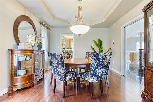 9 Riesling Street, Grimsby, ON - Indoor Photo Showing Dining Room