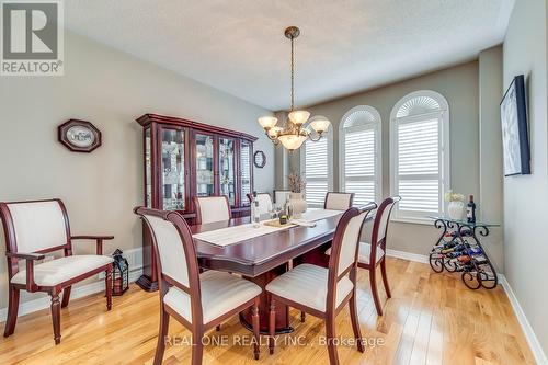 1154 Kestell Boulevard, Oakville, ON - Indoor Photo Showing Dining Room