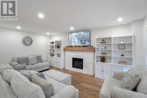 115 Eagleridge Dr, Brampton, ON - Indoor Photo Showing Living Room With Fireplace
