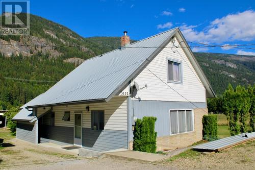 3152 6 Highway, Slocan Park, BC - Outdoor