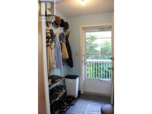 3152 6 Highway, Slocan Park, BC - Indoor Photo Showing Other Room