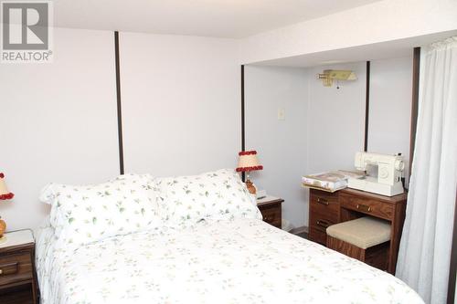 3152 6 Highway, Slocan Park, BC - Indoor Photo Showing Bedroom