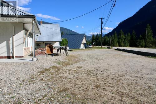 3152 6 Highway, Slocan Park, BC - Outdoor