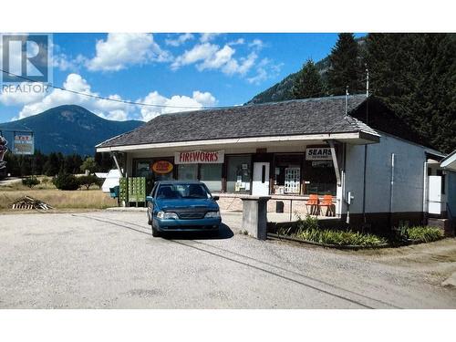 3152 6 Highway, Slocan Park, BC - Outdoor