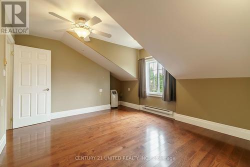 899 Cumberland Ave, Peterborough, ON - Indoor Photo Showing Other Room