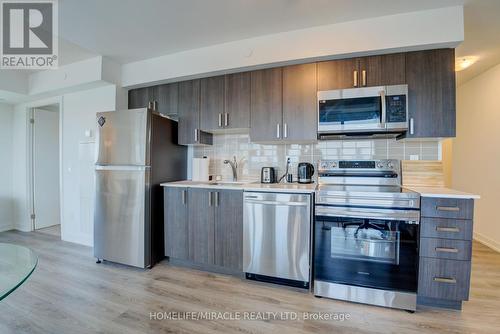 905 - 1480 Bayly Street, Pickering, ON - Indoor Photo Showing Kitchen