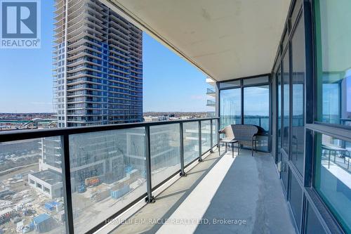 905 - 1480 Bayly Street, Pickering, ON - Outdoor With Balcony