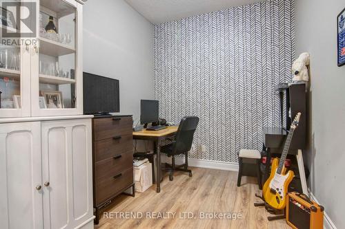 #307B -9090 Yonge St, Richmond Hill, ON - Indoor Photo Showing Office