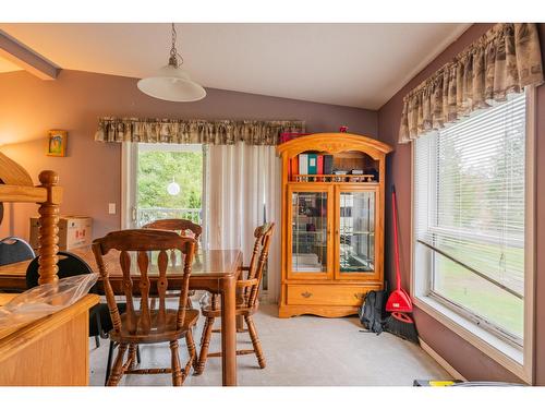 2418 Highway 6, Slocan Park, BC - Indoor Photo Showing Dining Room