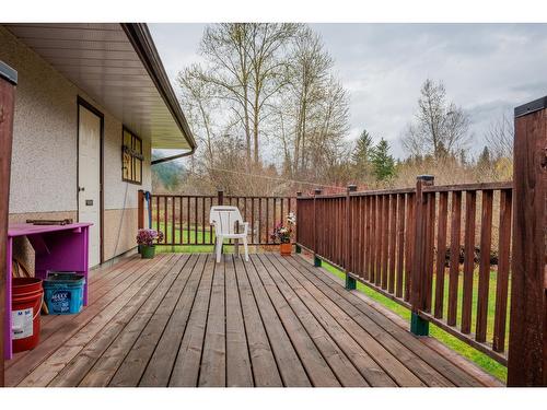 2418 Highway 6, Slocan Park, BC - Outdoor With Deck Patio Veranda With Exterior