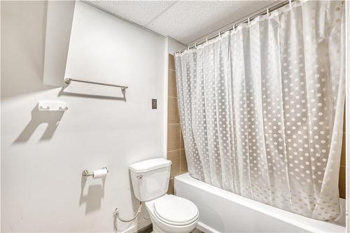 42 Thatcher Drive, Winnipeg, MB - Indoor Photo Showing Bathroom