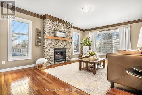 2 Briarwood Dr, St. Catharines, ON - Indoor Photo Showing Living Room With Fireplace