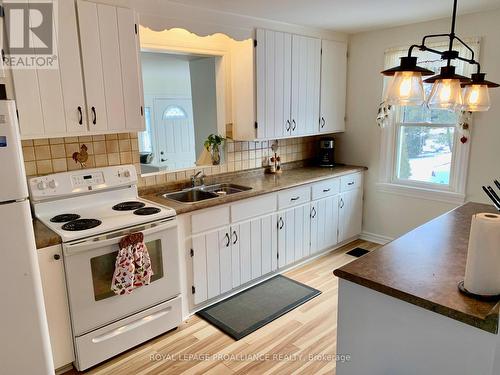 127 Barley Road N, Prince Edward County, ON - Indoor Photo Showing Kitchen With Double Sink