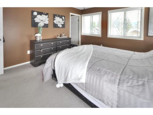 781 Westridge Drive, Invermere, BC - Indoor Photo Showing Bedroom