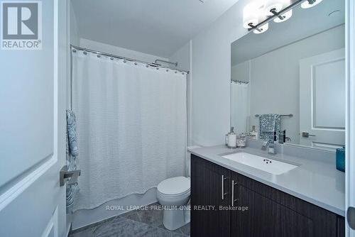 1211 - 3700 Highway 7, Vaughan, ON - Indoor Photo Showing Bathroom