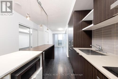 #1408 -88 Harbour St, Toronto, ON - Indoor Photo Showing Kitchen With Upgraded Kitchen