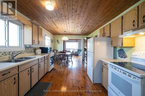 70 Haig'S Island Road, Trent Hills, ON - Indoor Photo Showing Kitchen With Double Sink