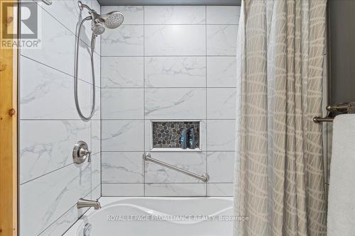 30 Caroline St, Kawartha Lakes, ON -  Photo Showing Bathroom