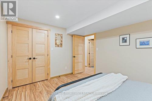 30 Caroline Street, Kawartha Lakes, ON - Indoor Photo Showing Bedroom