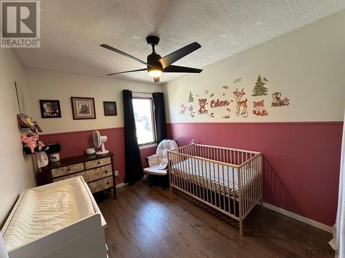 9 Atkins Ave, Kirkland Lake, ON - Indoor Photo Showing Bedroom