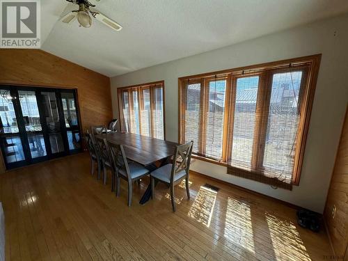 9 Atkins Ave, Kirkland Lake, ON - Indoor Photo Showing Dining Room