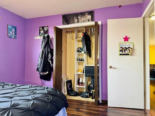 1009 18Th Avenue S, Cranbrook, BC - Indoor Photo Showing Bedroom