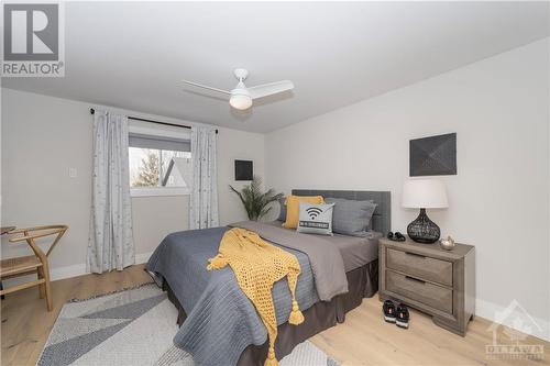 81 Sunnyside Avenue, Ottawa, ON - Indoor Photo Showing Bedroom