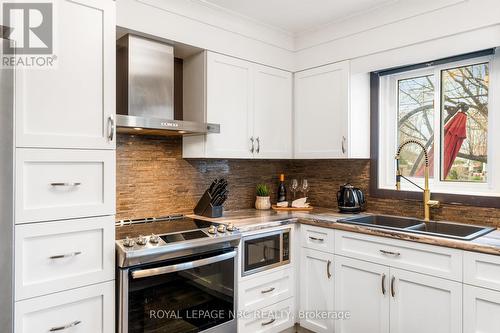 #5 -275 Pelham Rd, St. Catharines, ON - Indoor Photo Showing Kitchen With Double Sink