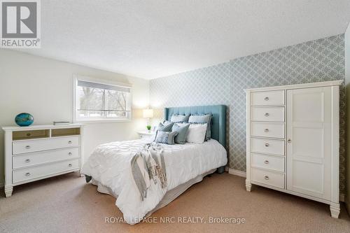 #5 -275 Pelham Rd, St. Catharines, ON - Indoor Photo Showing Bedroom