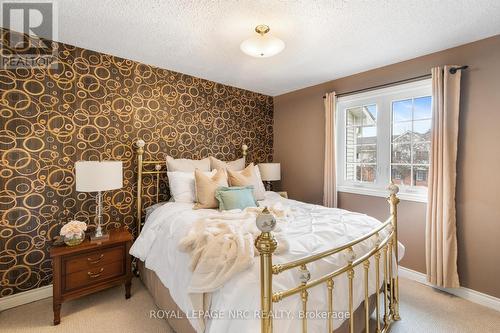 #5 -275 Pelham Rd, St. Catharines, ON - Indoor Photo Showing Bedroom