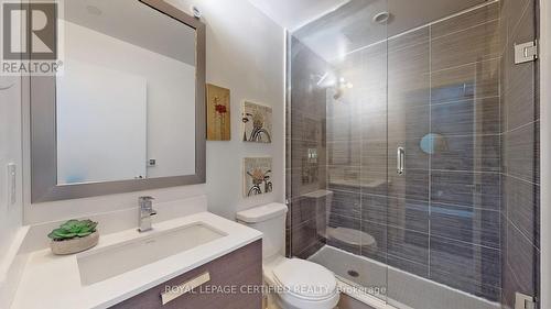 #808 -11 Bogert Ave, Toronto, ON - Indoor Photo Showing Bathroom
