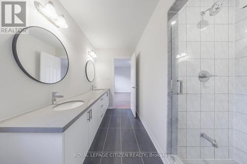 34 Northrop Ave, Clarington, ON - Indoor Photo Showing Bathroom