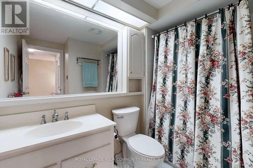 2 - 3 Cricklewood Crescent, Markham, ON - Indoor Photo Showing Bathroom