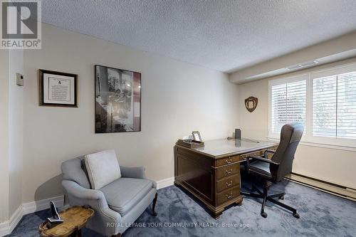 #2 -3 Cricklewood Cres, Markham, ON - Indoor Photo Showing Office
