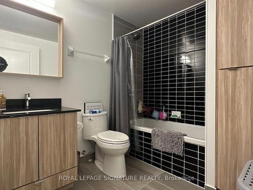 Ph2205-4655 Metcalfe Ave, Mississauga, ON - Indoor Photo Showing Bathroom