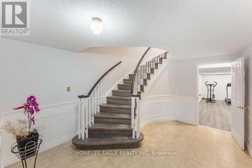 545 Binns Ave, Newmarket, ON - Indoor Photo Showing Other Room