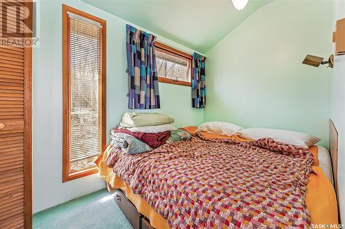 585 Nicoll Avenue, Regina Beach, SK - Indoor Photo Showing Bedroom
