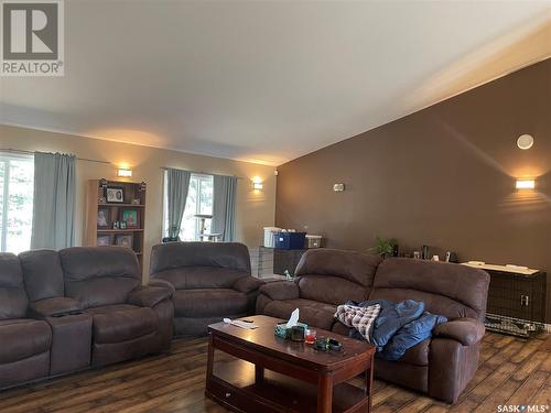 140 3Rd Street W, Pierceland, SK - Indoor Photo Showing Living Room