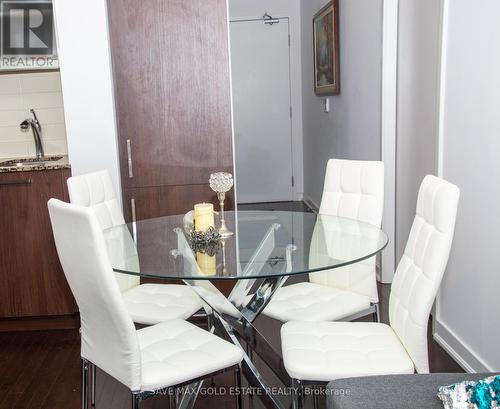 #4409 -14 York St, Toronto, ON - Indoor Photo Showing Dining Room
