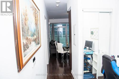 #4409 -14 York St, Toronto, ON - Indoor Photo Showing Other Room