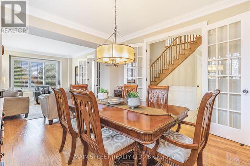 693 Foxcroft Blvd, Newmarket, ON - Indoor Photo Showing Dining Room